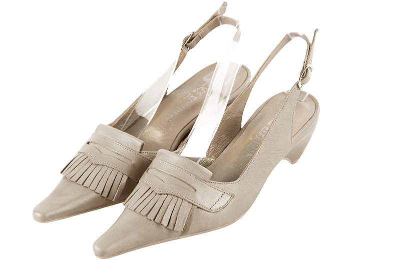 Champagne white women's slingback shoes. Tapered toe. Low wedge heels. Front view - Florence KOOIJMAN